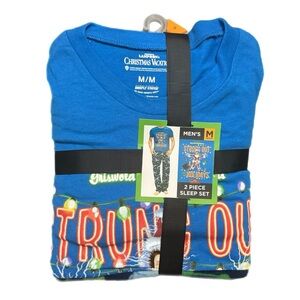NWT Men’s Christmas Vacation Pajama Set Size M